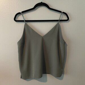 Forever 21 Green V-Neck Spaghetti Strap Tank Top, Size Small